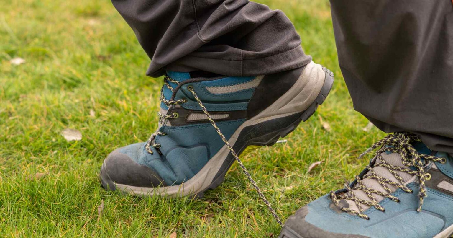 Step Comfortably: Top 10 Best Hiking Shoes for Metatarsalgia Relief